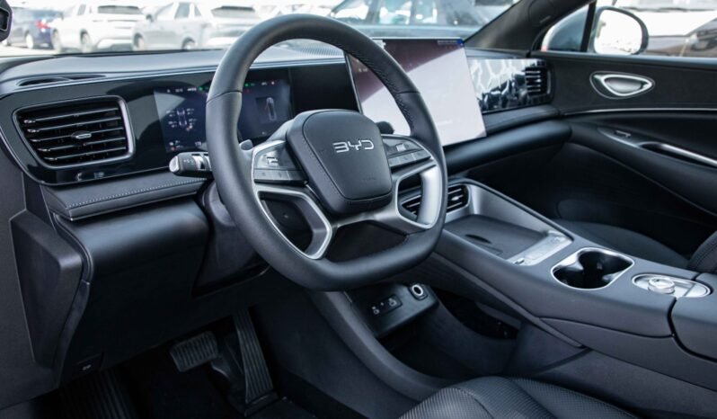 
								2025 BYD Sealion 06 DM-i 170KM PILOT PLUS EDITION full									