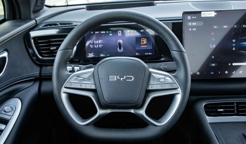 
								2025 BYD Sealion 06 DM-i 170KM PILOT PLUS EDITION full									