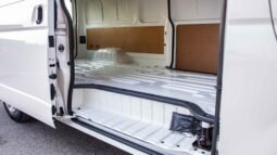 
										2026 Toyota Hiace Hi Roof 3-Seater Cargo Van 2.7L Petrol MT GLS RA full									