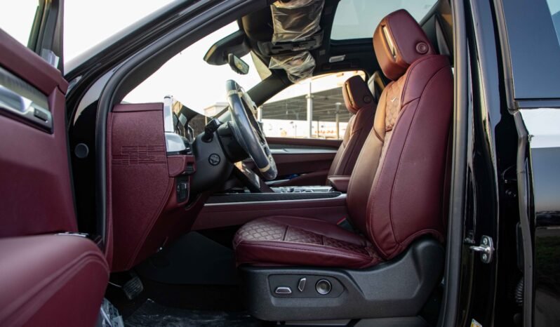 
								2025 Cadillac Escalade SPORT Onyx Pack full									