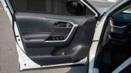 
										2025 Toyota RAV4 LE 2.0L Basic Petrol full									