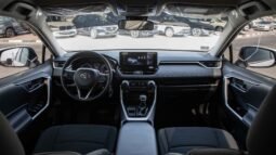 
										2025 Toyota RAV4 LE 2.0L Basic Petrol full									