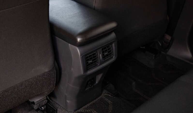 
								2025 Toyota RAV4 LE 2.0L Basic Petrol full									