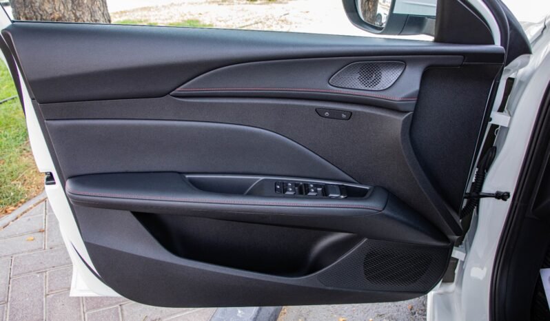 
								2026 MG 5 LUX 180DWVT GLOBAL LUXURY EDITION full									