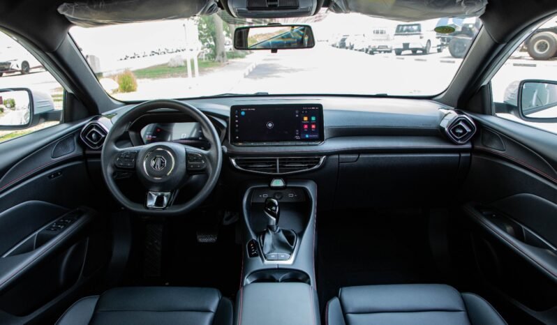
								2026 MG 5 LUX 180DWVT GLOBAL LUXURY EDITION full									