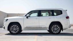 
										2023 Toyota Land Cruiser GXR 3.5L TT full									