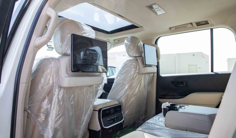 
								2023 Toyota Land Cruiser GXR 3.5L TT full									
