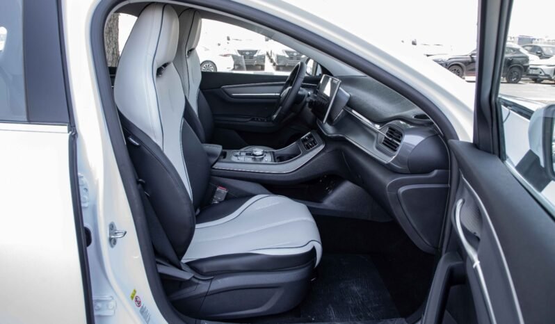 
								2025 BYD Destroyer 05 STD (NON GCC) DM-i 55KM Comfort Edition full									