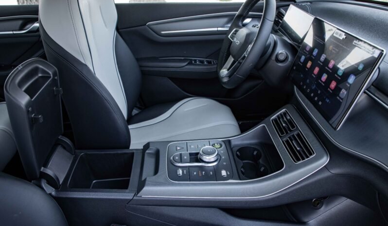 
								2025 BYD Destroyer 05 STD (NON GCC) DM-i 55KM Comfort Edition full									