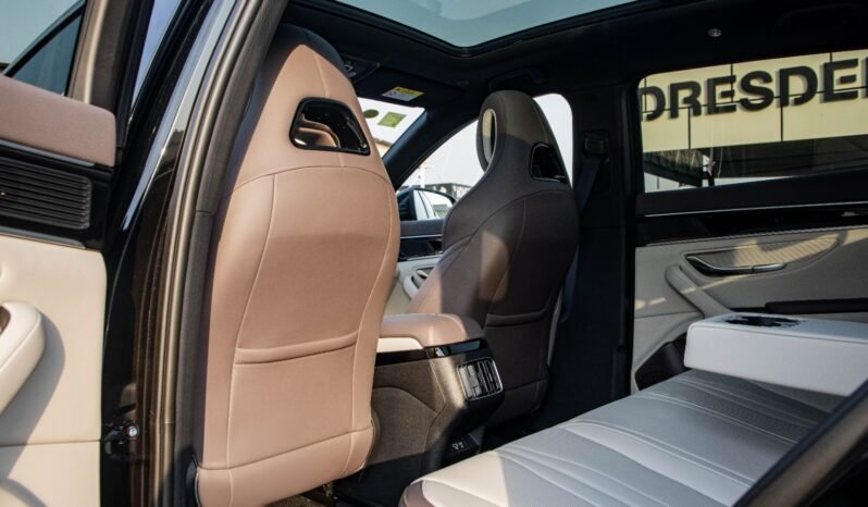 
								2025 BYD Song Plus FWD DM-i 112KM Premium Edition full									