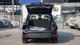2025 TOYOTA HIGHLANDER GLE 2.5L AWD