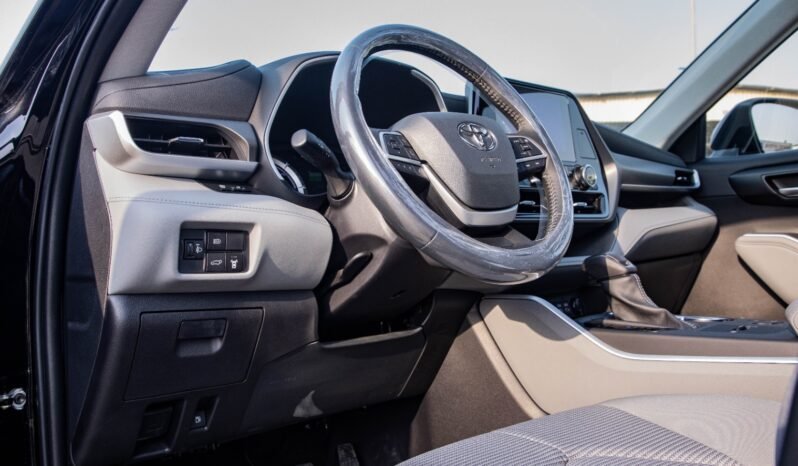 
								2025 TOYOTA HIGHLANDER GLE 2.5L AWD full									