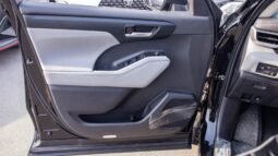 
										2025 TOYOTA HIGHLANDER GLE 2.5L AWD full									