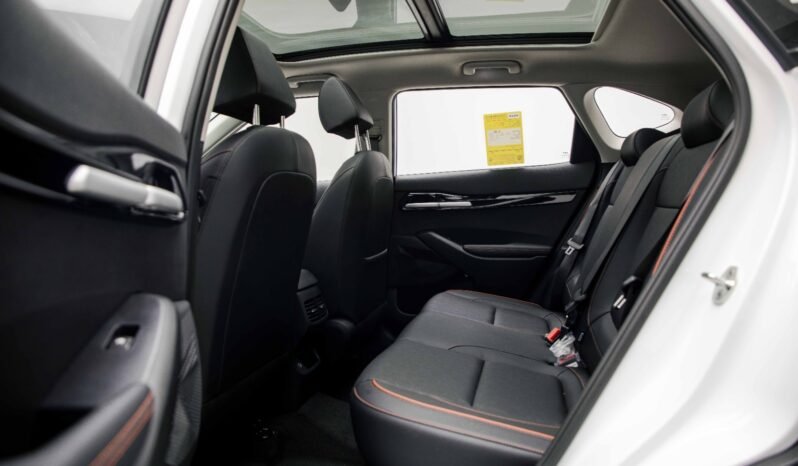 
								2025 Kia Seltos PREMIUM PV 1.5L AT full									