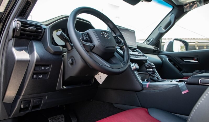 
								2026 Toyota Land Cruiser VXR V6 Twin Turbo 3.5L AWD full									