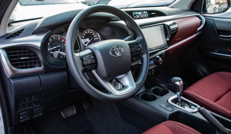 
								2026 Toyota Hilux GLX S-G 4WD D/C 2.7 A/T full									