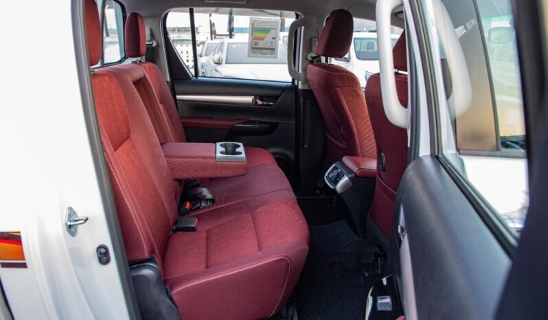 
								2026 Toyota Hilux GLX S-G 4WD D/C 2.7 A/T full									