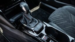 
										2026 Peugeot 2008 GT 1.2L FWD full									
