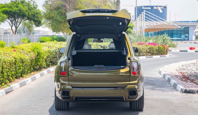 
								2025 Rolls-Royce Cullinan Black Badge full									