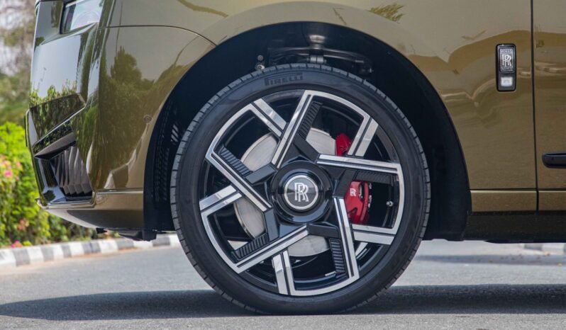 
								2025 Rolls-Royce Cullinan Black Badge full									