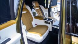 
										2025 Rolls-Royce Cullinan Black Badge full									