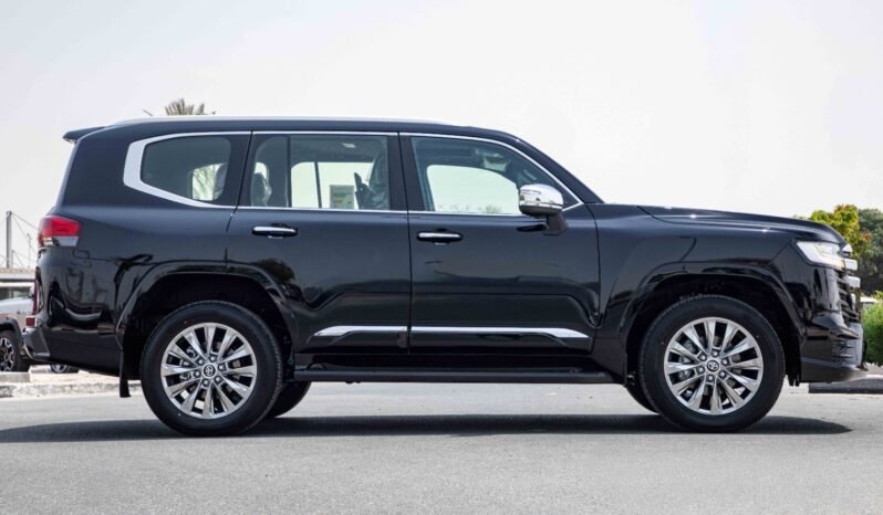
								2026 Toyota Land Cruiser VXR 4.0L A/T Petrol full									