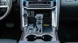 
										2026 Toyota Land Cruiser VXR 4.0L A/T Petrol full									