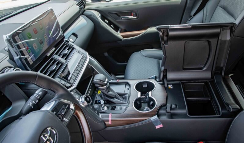 
								2026 Toyota Land Cruiser VXR 4.0L A/T Petrol full									
