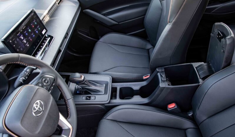 
								2026 TOYOTA COROLLA CROSS HEV 2.0 A/T full									