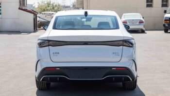 Yangwang U8 & U8L UAE – Specs – 360° Features & Buy at Dresden Motors