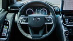 
										2026 Toyota Land Cruiser VXR HYBRID  TT 3.5L full									