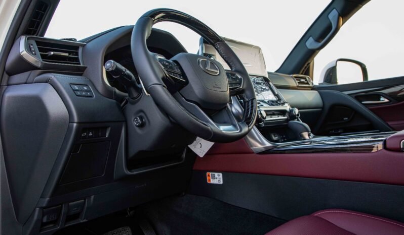 
								2026 LEXUS LX700h 3.5L VIP TWIN TURBO full									