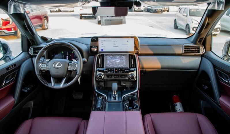 
								2026 LEXUS LX700h 3.5L VIP TWIN TURBO full									