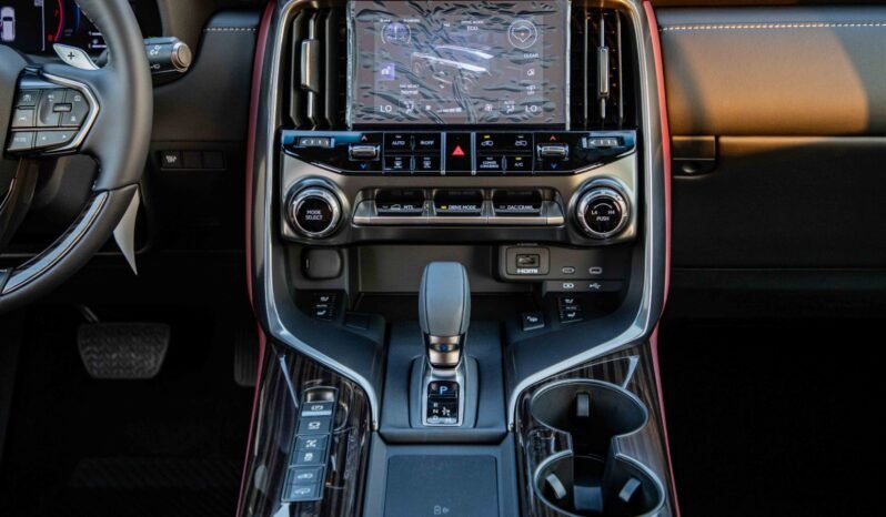 
								2026 LEXUS LX700h 3.5L VIP TWIN TURBO full									
